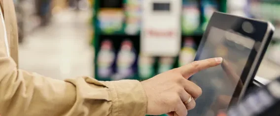 Customer Support & Self-Service, retail use case